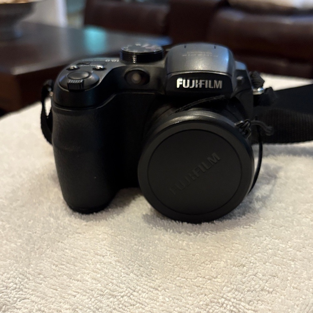 Fujifilm Sleek Black Digital Camera